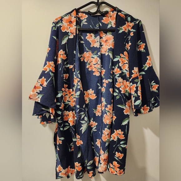 Flowy Cardigan - Picture 2 of 2